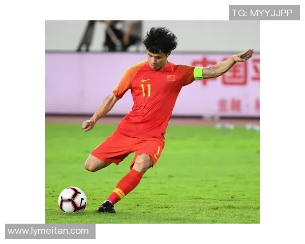 蒿俊闵以坚韧与智慧诠释中国足球中场核心精神力量